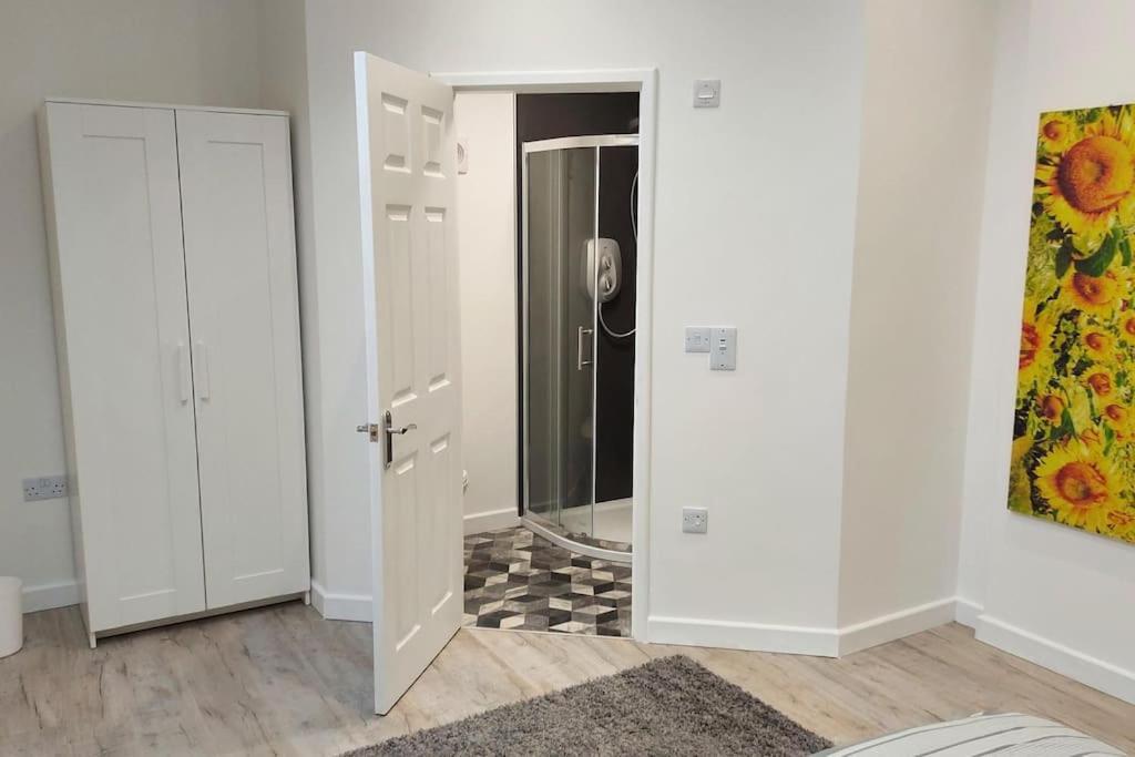 Orchard Nook - Sleeps 4, 2 Bedrooms เคนดัล ภายนอก รูปภาพ